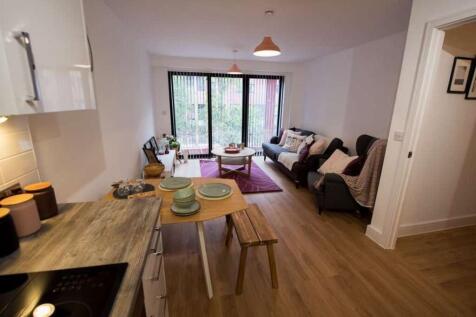 Living Room.jpg