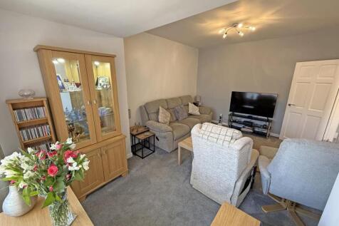 Coleridge Avenue 23 - Bedroom 2 Shot 2.jpg