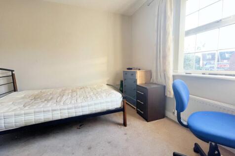 Room 6 photo