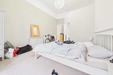 Flat 2, 21 Tyndalls Park Road, Clifton, Bristol BS