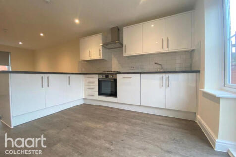 Colet Crescent, Colchester photo 3