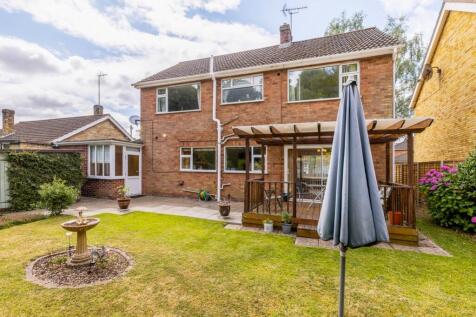 11 Balmoral Avenue (Spalding)-14