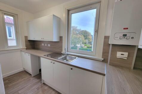 Macindoe Crescent, Kirkcaldy, Fife photo 4