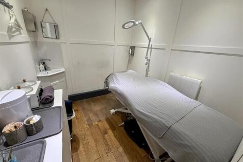Commercial Property for sale Image 7