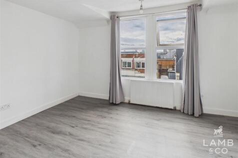 Pallister Road, Clacton-On-Sea photo 4