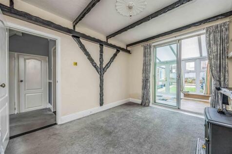 17 Madeira Road, Hilsea-Small-PorticoMarketing-Sol