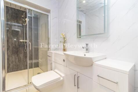 First Floor Shower R