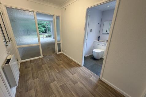 Glendower, Warwick Court, Warwick Road, Stratford-upon-avon, Warwickshire photo 4