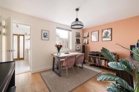 Ruckholt Close, E10
