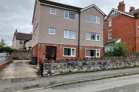 flat 3 3 woodland park a.jpg