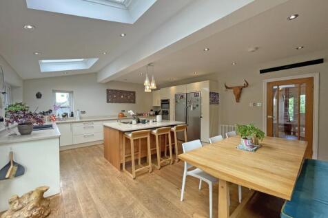 Bircham View 3 - Kitchen Dining Room Front.jpg