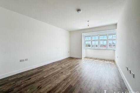 Smith Crescent, Witham, Essex, CM8 photo 4