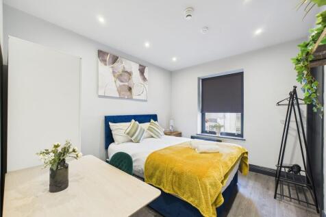 CAM03519G0-PR0374...