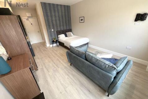 Apartment 13, Centaur House, Great George Street Leeds, LS1 3LA photo 5