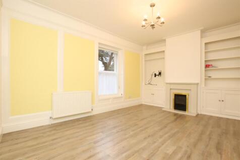 Living room.JPG