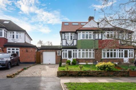 Lower Morden (9).jpg