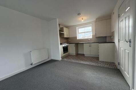 Park Lane, Telford, TF7 photo 4