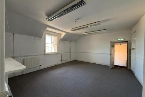 Office to rent Image 5