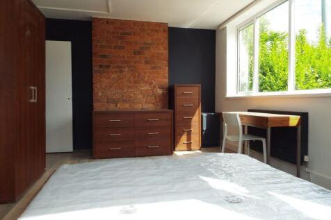 Ground floor bedroom 