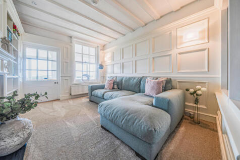 1353413-39-68c409...