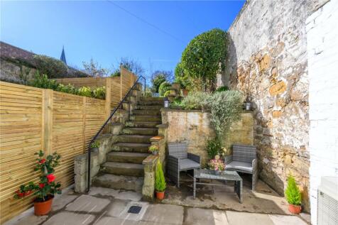 Private Courtyard