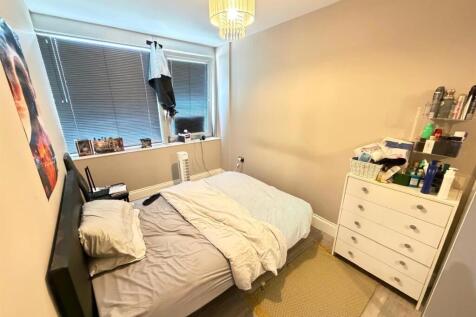 Bedroom.jpg