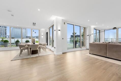 4 bed, 4 bath Apartment in Manchester - Photo 25
