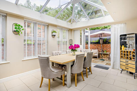 Orangery/Dining Room