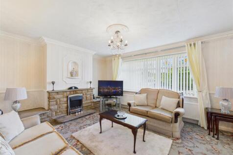 'L' Shaped Living Room