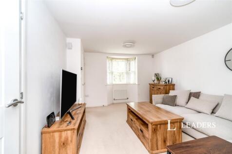 Keech Grove, Kempston, Bedford, MK42 photo 4
