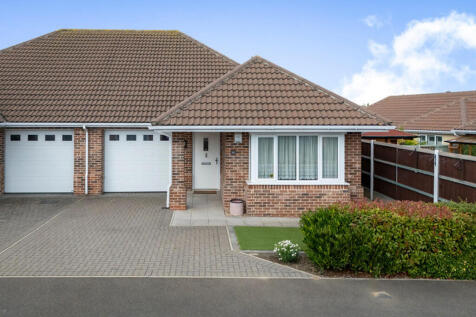 Clacton-on-sea, CO15 - property photo