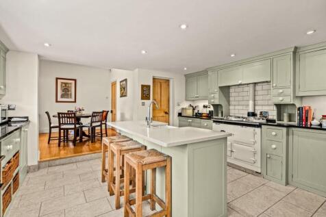 21-web-or-mls-2 CORFT LANE FINSHED EDITS-21.JPG