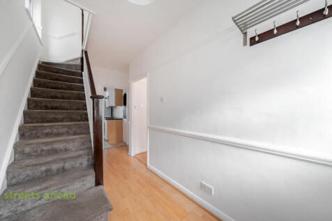 b60bedd1-c9db-4c9...