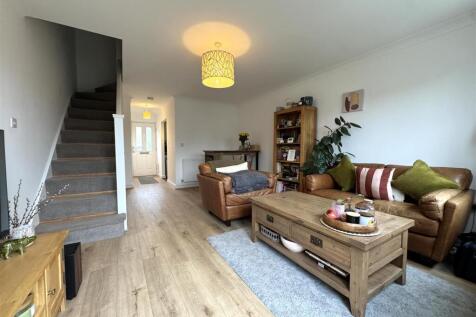 Living Rm pic 2.jpeg