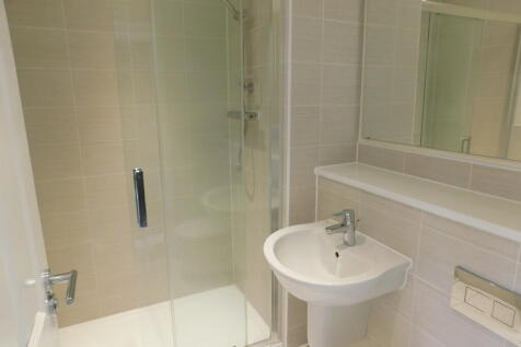 Nightingale Avenue, Wymondham, Norfolk photo 5