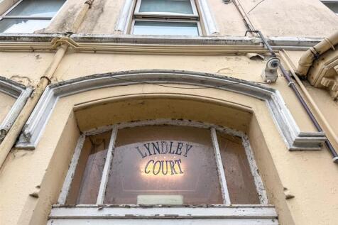 Apt 4, Lyndley Court, Douglas (13).jpg