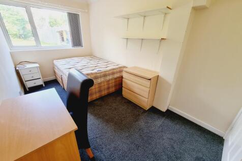 14 St. Helens Road, Leamington Spa photo 5