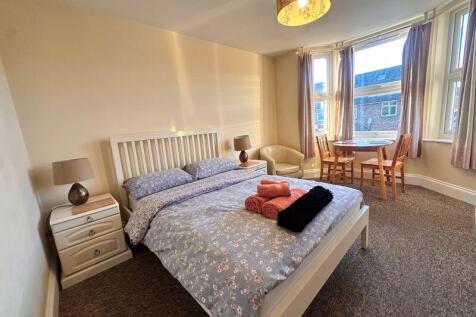 Longford Road, Bognor Regis photo 3