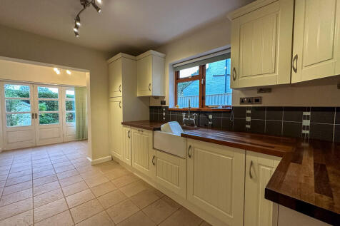 Kitchen Breakfast...