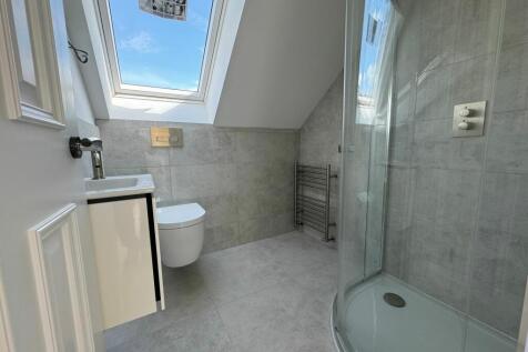 2nd Floor Shower Room