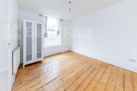 Hazellville Road, Archway  N19  photo 4