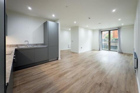Millbank Street, M1 photo 2