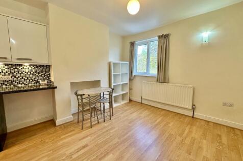 51A Baslow Road Totley Sheffield S17 4DL photo 3