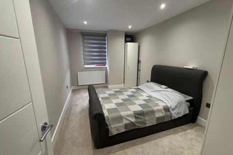 Fishponds Road, Wokingham photo 4