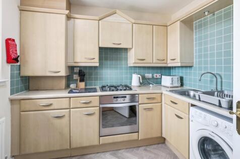 Burnvale Place, Livingston, West Lothian photo 5