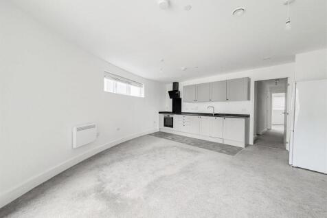 Living Room / Kitchen