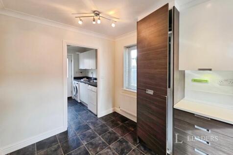 Elgar Way, Stamford, Lincolnshire, PE9 photo 3