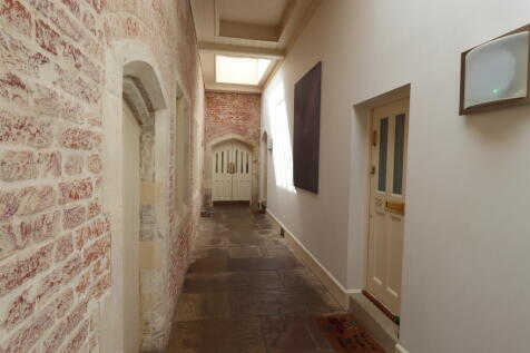 The Galleries, Warley, CM14 photo 3