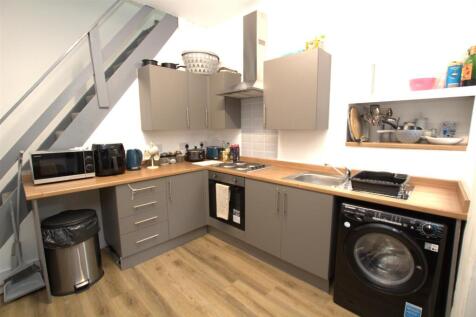 kitchen .jpg