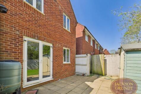 Dennetts Close
